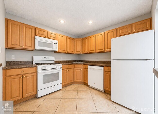 Foto del edificio - 482 Danbury Ln