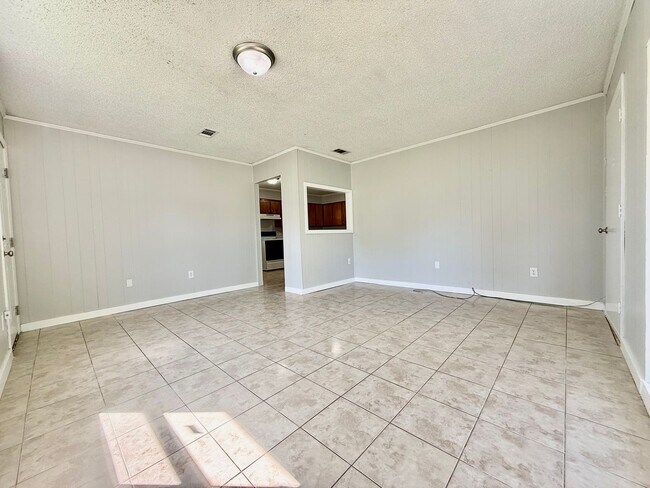 Foto del edificio - 709 N Holly St