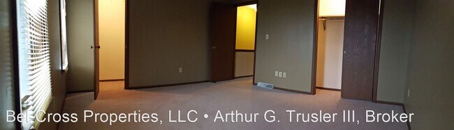 Building Photo - 2 br, 1.5 bath House - 1220 Van Voorhis Rd...