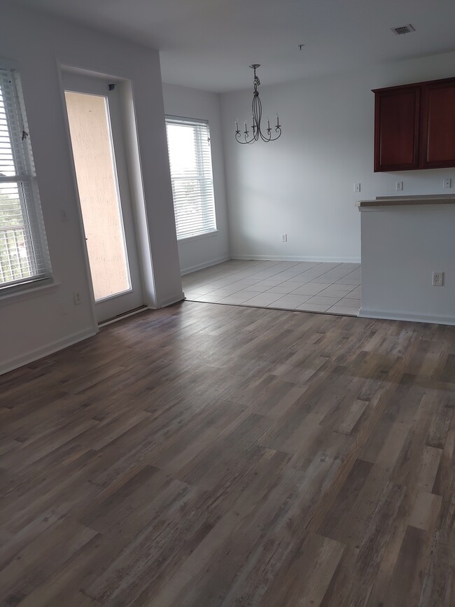 Foto del edificio - 13364 Beach Blvd