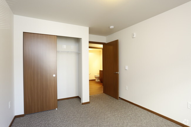 Shaughnessy (2bdrm) - The Reserve at Auburn 55+ Active Senior Living