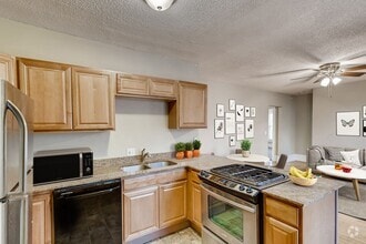 Building Photo - 3132 Hennepin Ave S