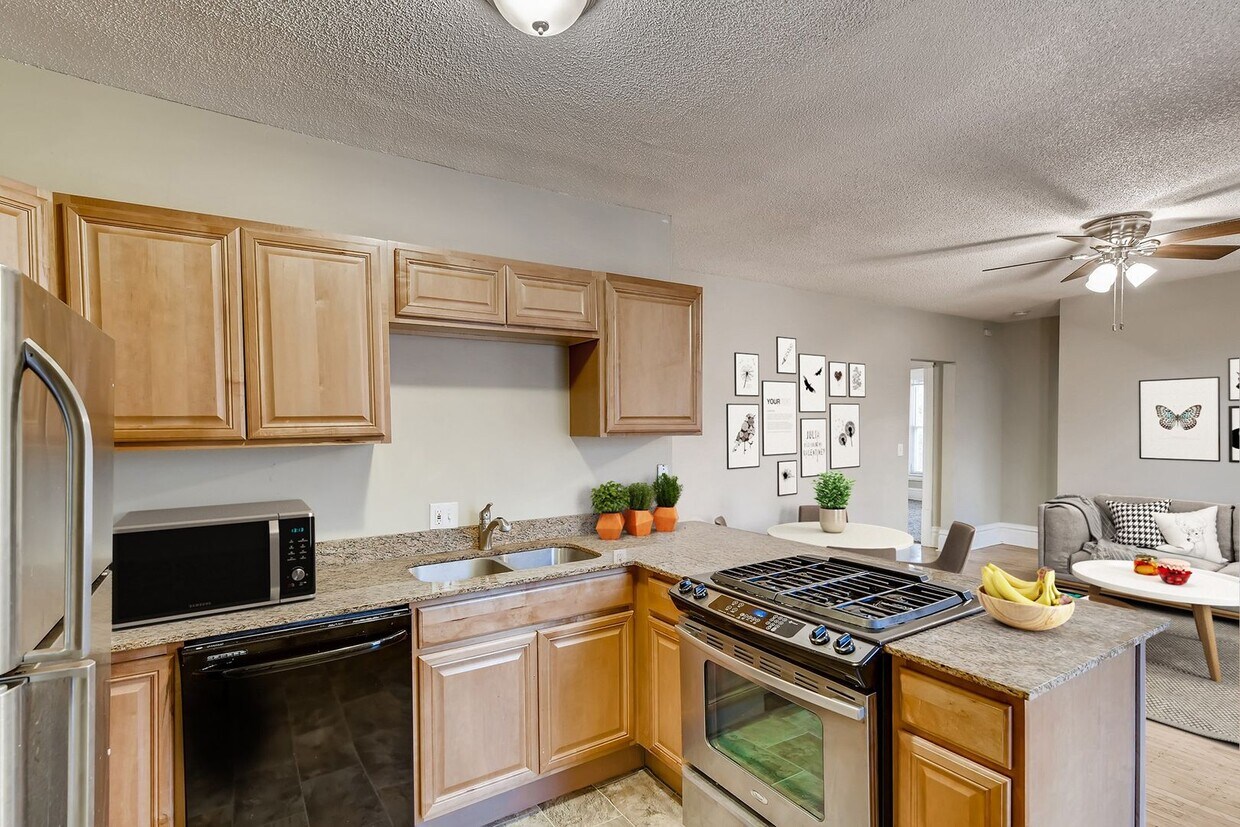 Foto principal - 3132 Hennepin Ave S
