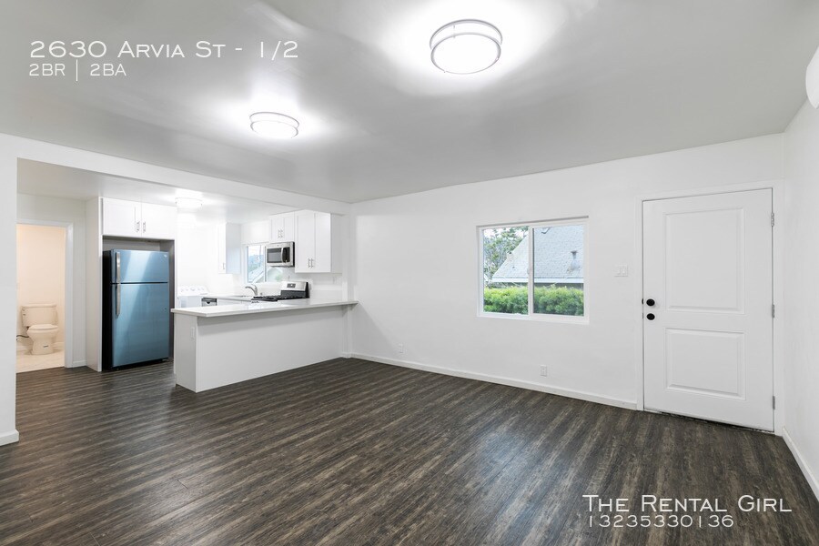 Primary Photo - 2630 Arvia St
