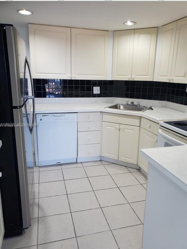 Foto del edificio - 3301 Spanish Moss Terrace