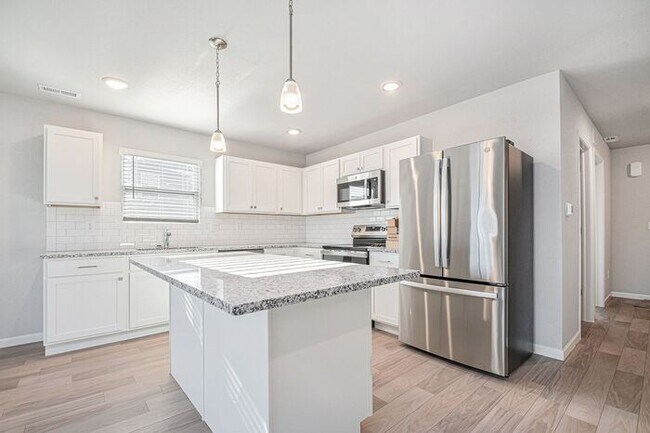 Foto del edificio - 1617 Kennedy