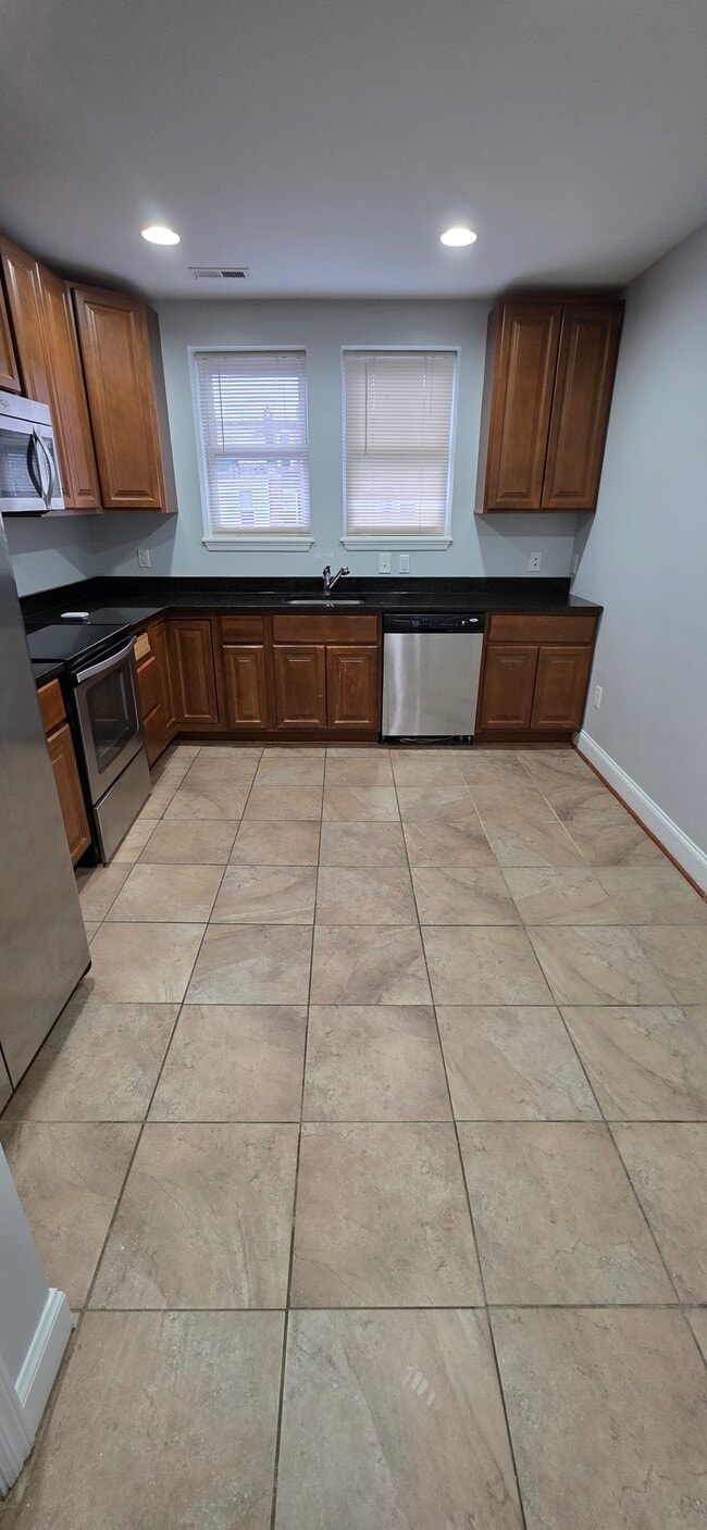 Foto del edificio - 839 Whitelock St