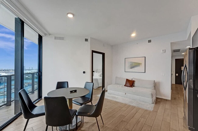 Foto del edificio - 398 NE 5th St