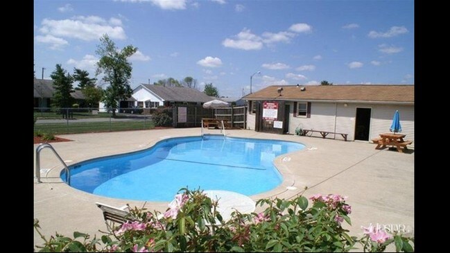 Building Photo - 5042 Woodmark Dr