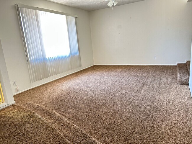 Foto del edificio - 4 BEDROOM HOME WITH PRIVATE POOL