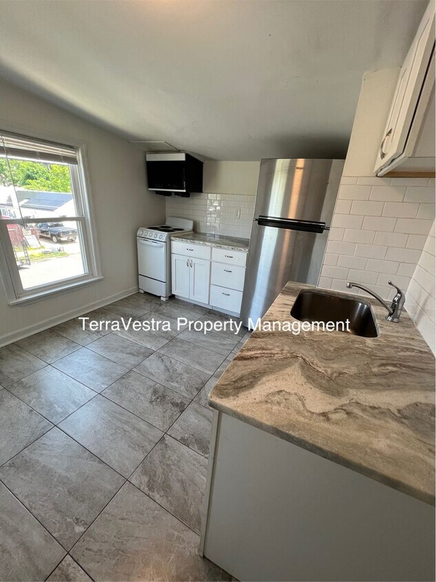Foto principal - 329 N 5th St