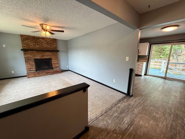 Foto del edificio - 2825 W 22nd St