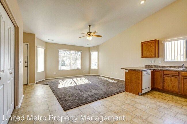 Foto del edificio - 7400 E Horseshoe Ln