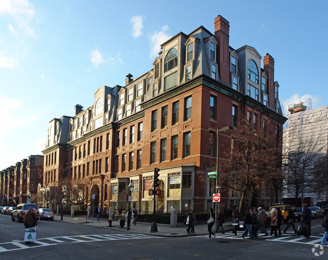 Building Photo - Prince on Newbury