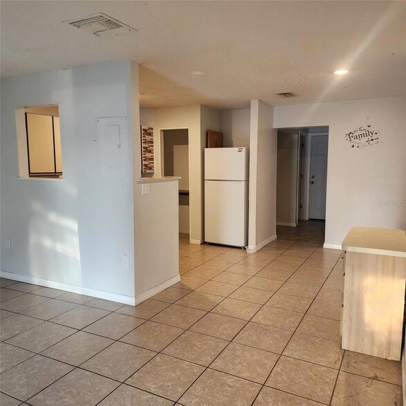 Foto del edificio - 305 NW 11th Ave