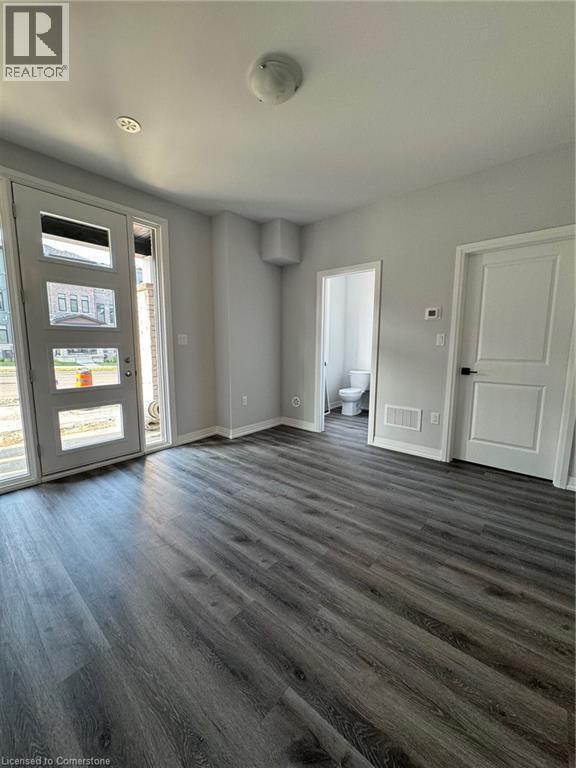 Building Photo - 155 Equestrian Way