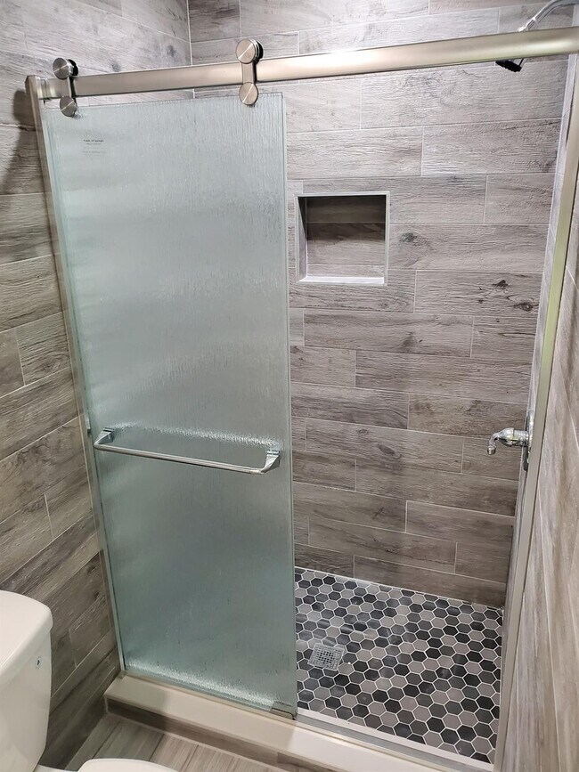 Foto del edificio - 224 NE 19th Ave