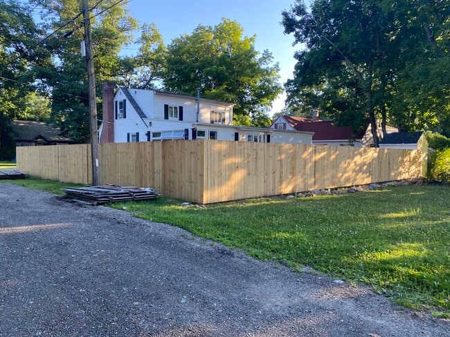 Área trasera de la casa - 2 Kay St