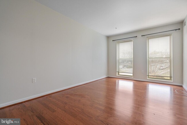 Foto del edificio - 5205 Newton St