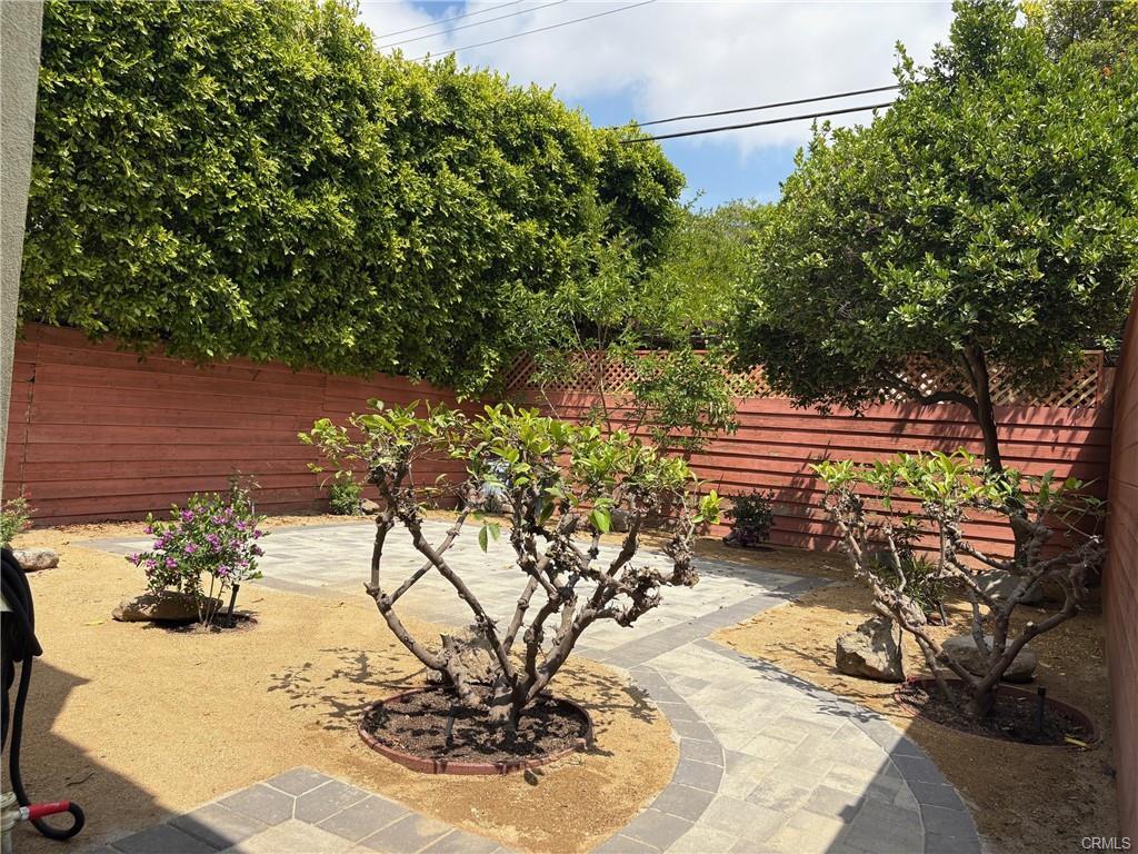 Foto principal - 4244 Laurelgrove Ave