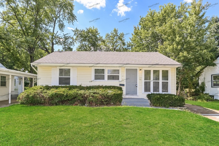 Photo - 10425 Renfrew Dr (St. Louis, MO)