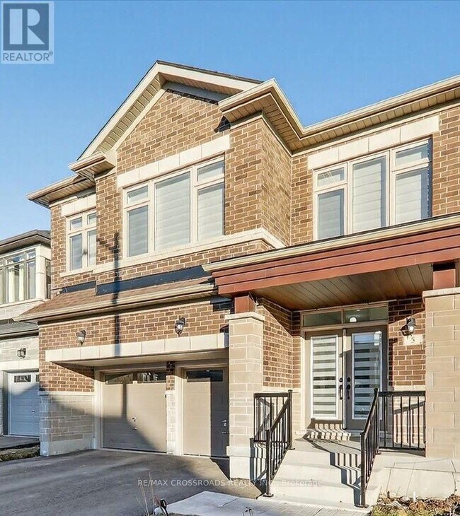 Building Photo - 5 Thelma Dr