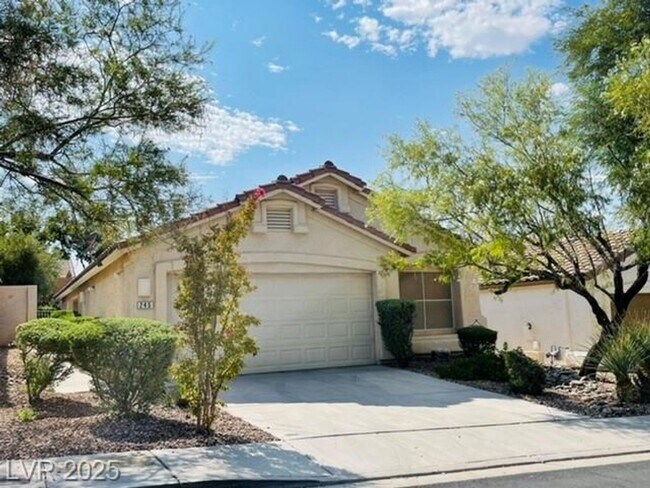 Foto del edificio - WONDERFUL SINGLE STORY 3 BED 2 BATH HOME I...