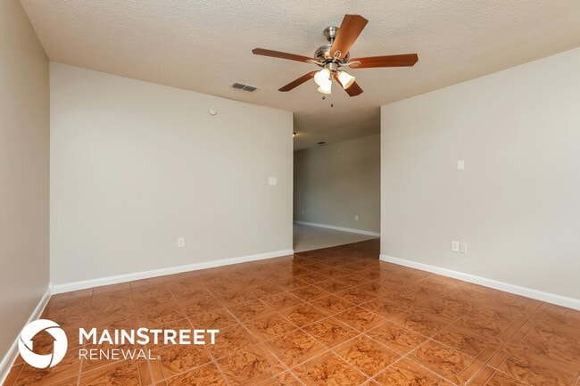 Building Photo - 116 N Buena Vista Ave