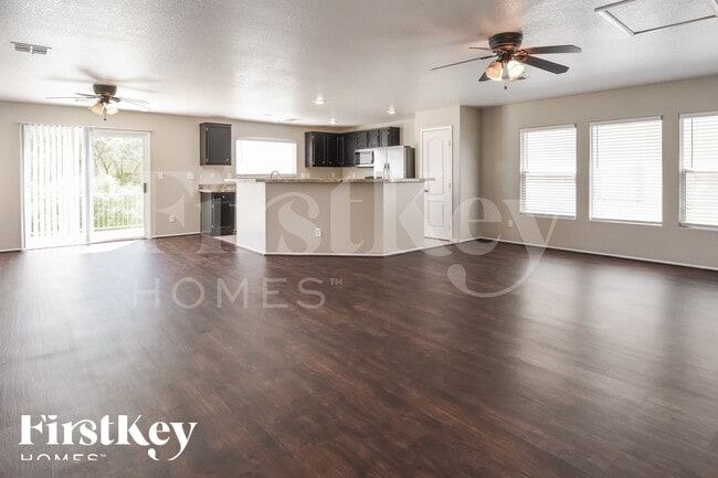 Building Photo - 613 Belsay Castle Ct