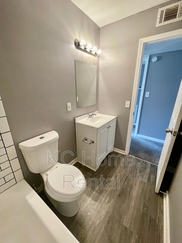 Foto del edificio - 3122 N 55th St