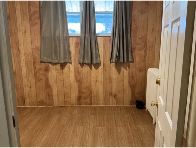 Building Photo - 535 Main St