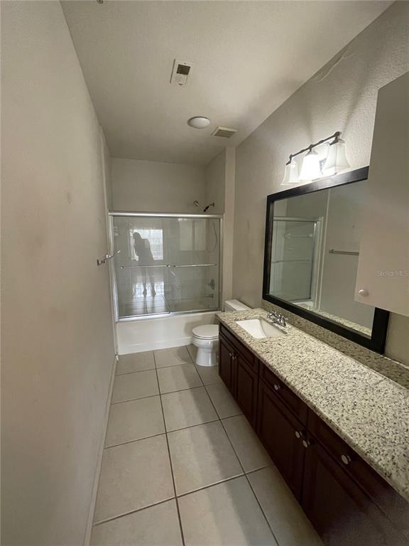 Foto del edificio - 4304 Bayside Village Dr