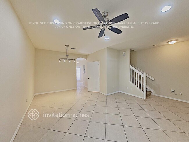 Foto del edificio - 187 E Thatch Palm Cir