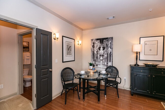 Building Photo - Westmount at Ashwood