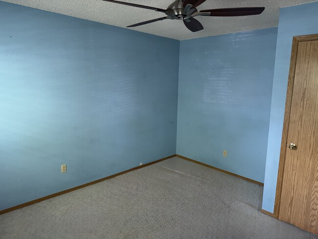 Building Photo - 1100 Milo Cir