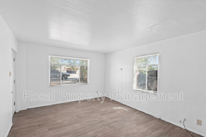 Foto del edificio - 3500 Eastern Ave SE