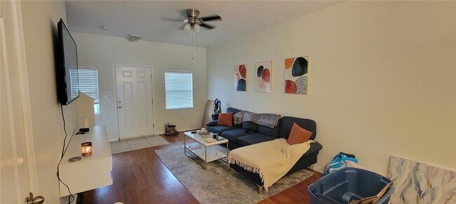 Building Photo - 4029 Winding Vine Dr