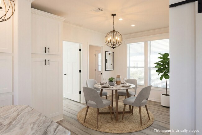 Foto del edificio - 5972 Brigadoon Wy