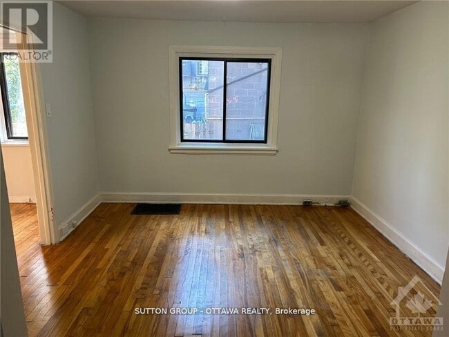 Building Photo - 50 Armstrong St