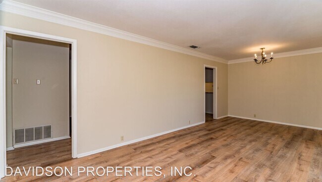 Building Photo - 3 br, 2 bath House - 4146 Longvale Dr