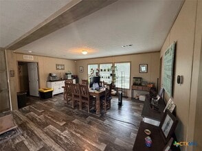 Building Photo - 167 Posey Ranch Rd