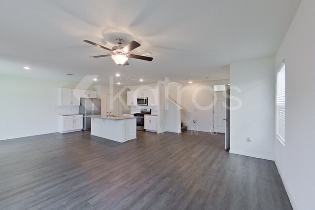 Foto del edificio - 32212 Edson Ave