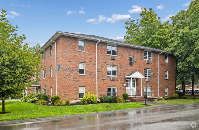 Building Photo - Iris Court Apartments