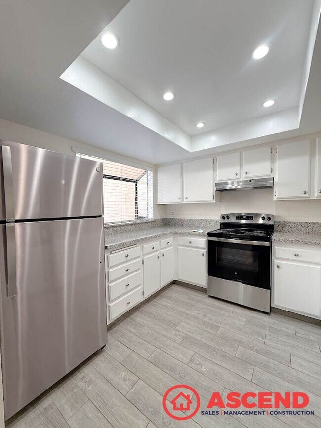 Foto del edificio - Move-In Special for Memorial Day! Deposit Gets You In — Hurry, Offer Ends 5/19