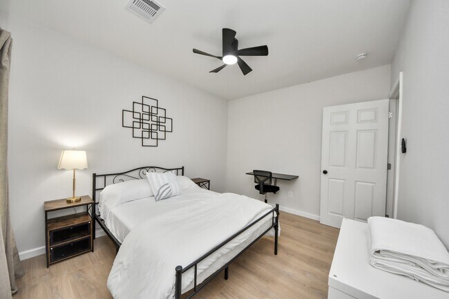 Foto del edificio - 2811 Winbern St