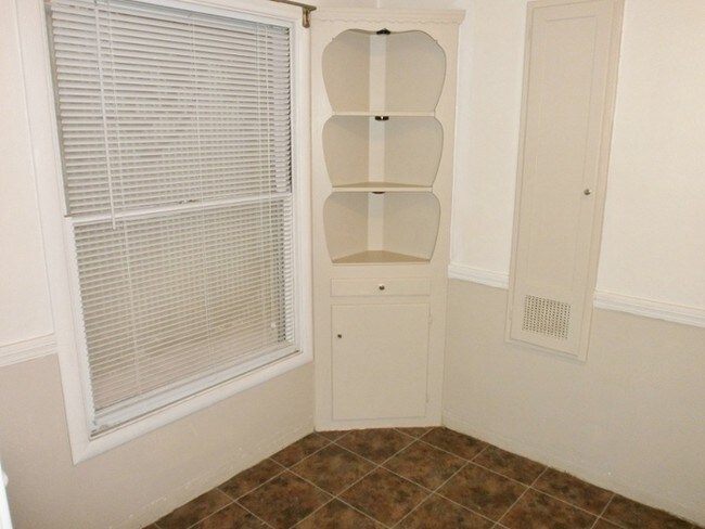 Foto del edificio - 2320 G St