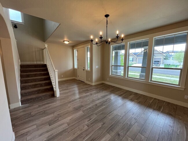 Building Photo - Great 4 bed 3 bath Home in Meridian!