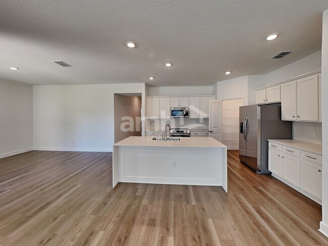 Foto del edificio - 3204 Carthage Ave