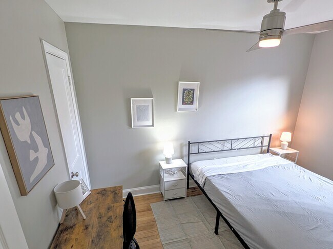 Foto del edificio - 1733 F St NE