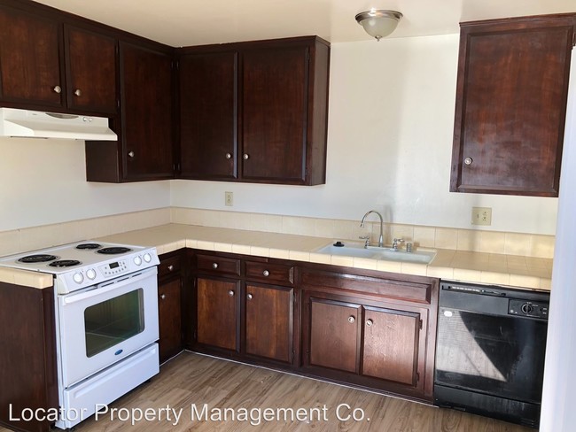 Building Photo - 2804 N Half Moon Dr